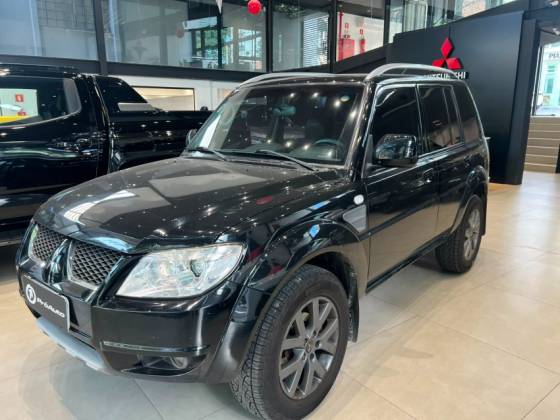 MITSUBISHI PAJERO TR4 2.0 4X2 16V 140CV FLEX 4P AUTOMÁTICO MITSUBISHI PAJERO TR4 2.0 4X2 16V 140CV FLEX 4P AUTOMÁTICO